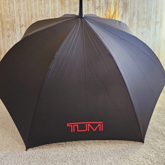 TUMI large unisex umbrella‎ black and red - Picture 1 of 8